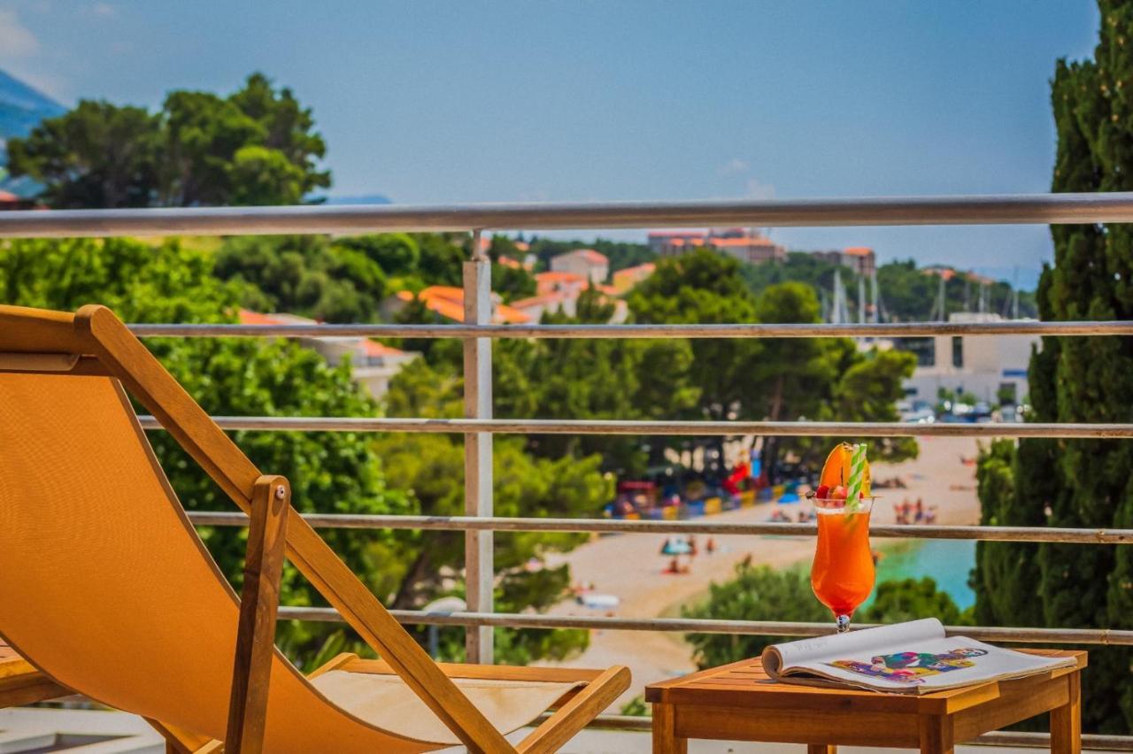 Motel Ljetni Raj Baška Voda Extérieur photo