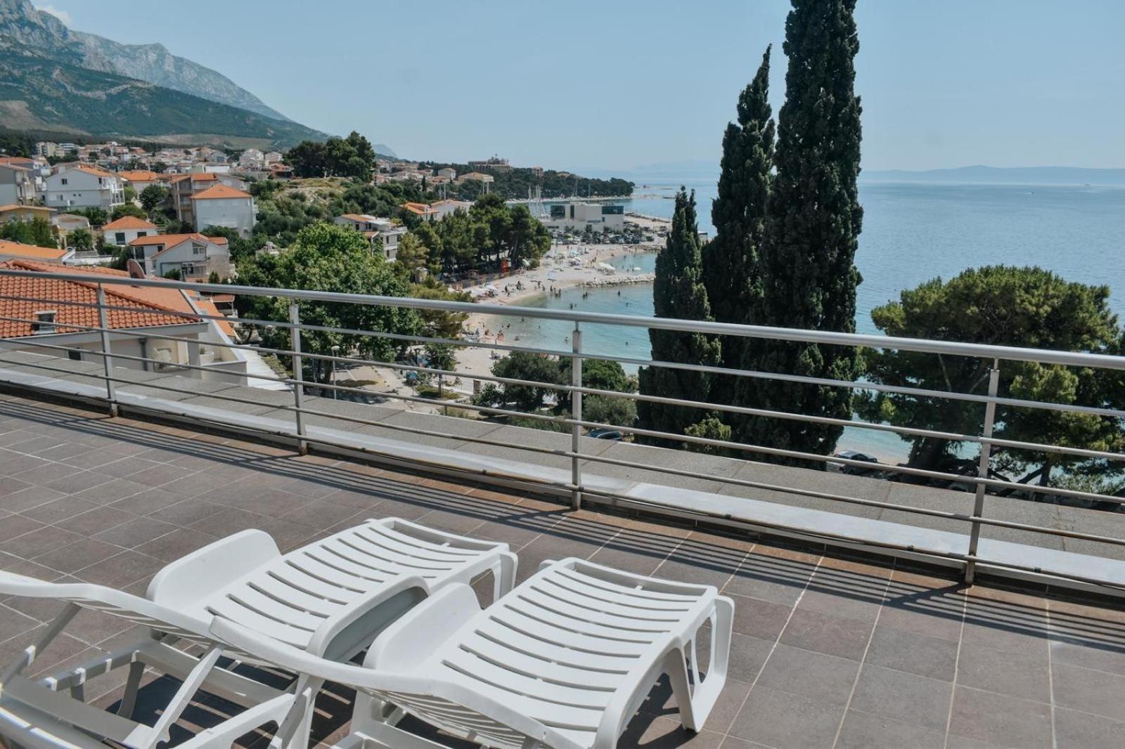 Motel Ljetni Raj Baška Voda Extérieur photo